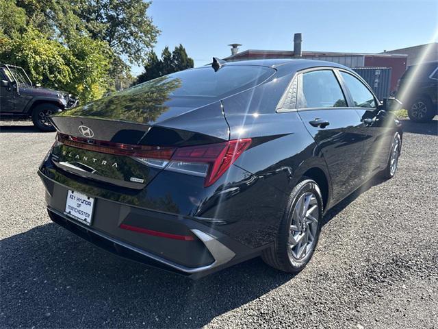 new 2025 Hyundai ELANTRA HEV car, priced at $27,290