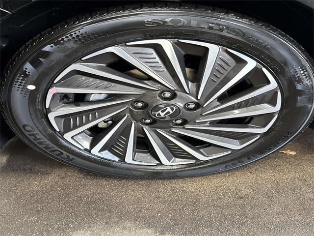 new 2025 Hyundai Sonata Hybrid car, priced at $33,160