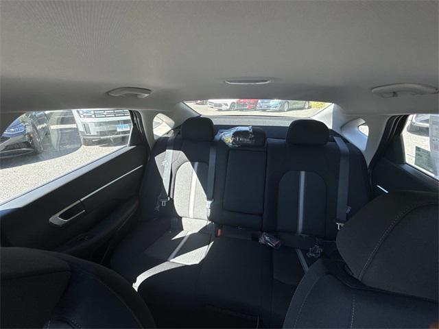 new 2025 Hyundai Sonata Hybrid car, priced at $33,160