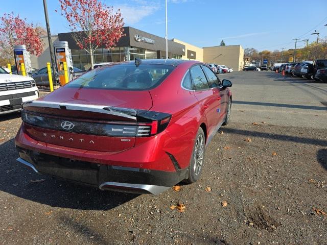 new 2024 Hyundai Sonata Hybrid car, priced at $38,890