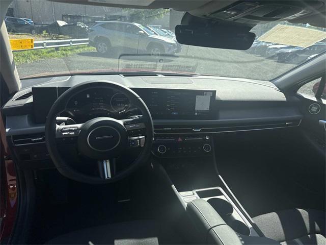 new 2025 Hyundai Sonata car, priced at $33,435