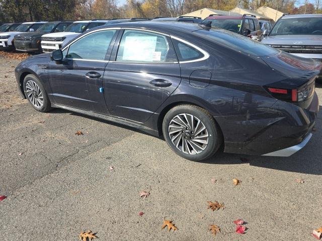 new 2024 Hyundai Sonata Hybrid car, priced at $38,940