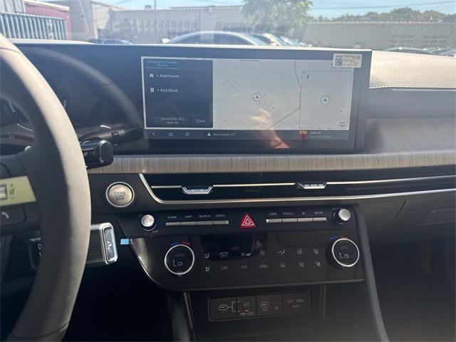 new 2025 Hyundai Sonata Hybrid car, priced at $38,500