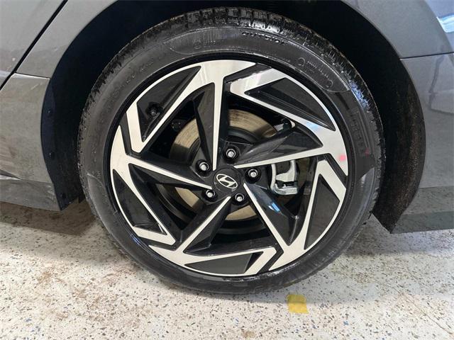 new 2025 Hyundai Sonata car, priced at $32,935