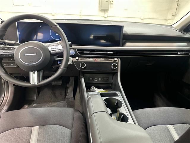 new 2025 Hyundai Sonata car, priced at $32,935