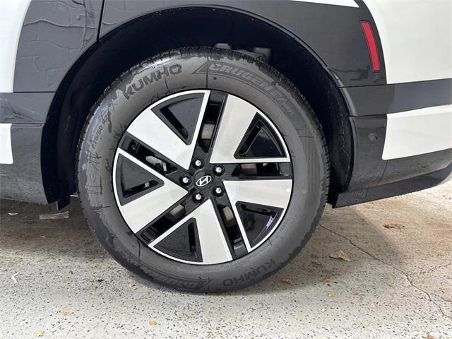 new 2026 Hyundai IONIQ 9 car, priced at $69,475