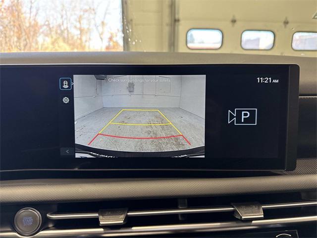 new 2026 Hyundai TUCSON Hybrid car