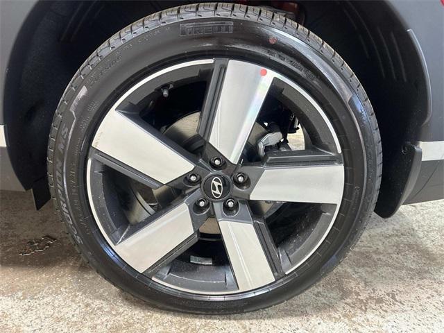 new 2025 Hyundai Santa Fe car, priced at $49,280