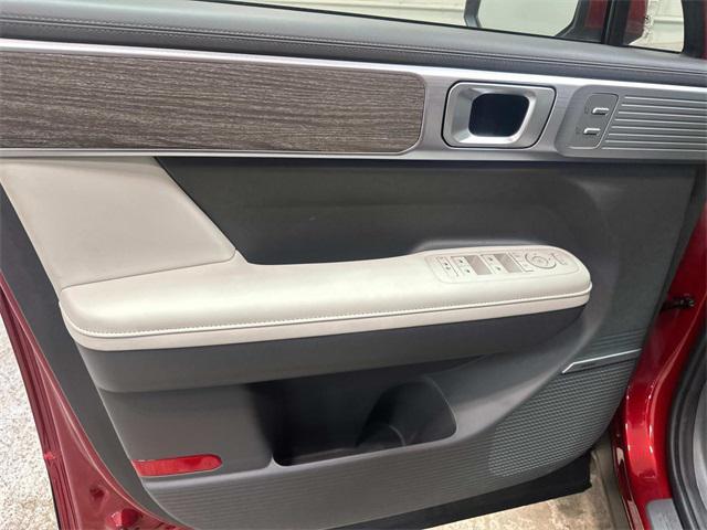 new 2025 Hyundai Santa Fe car, priced at $49,280