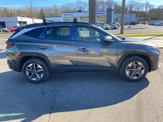 new 2025 Hyundai Tucson Hybrid car, priced at $38,319