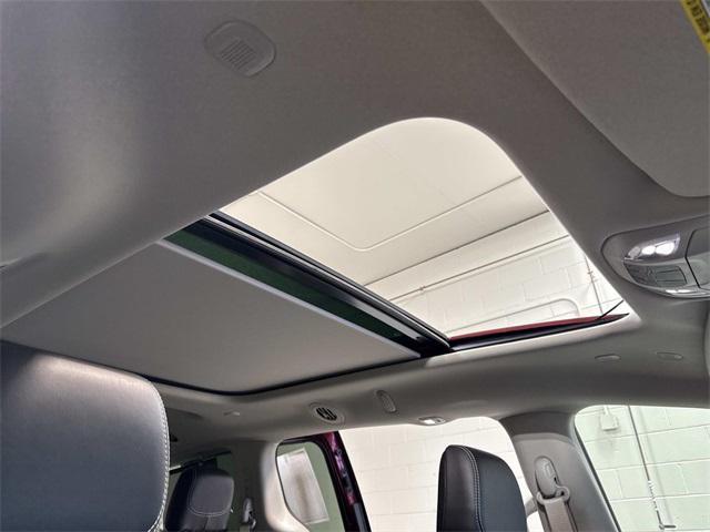 used 2023 Chrysler Pacifica car, priced at $39,994