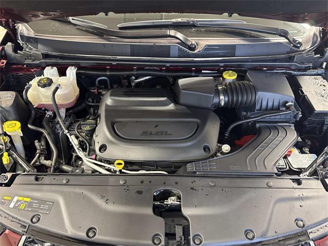 used 2023 Chrysler Pacifica car, priced at $39,994