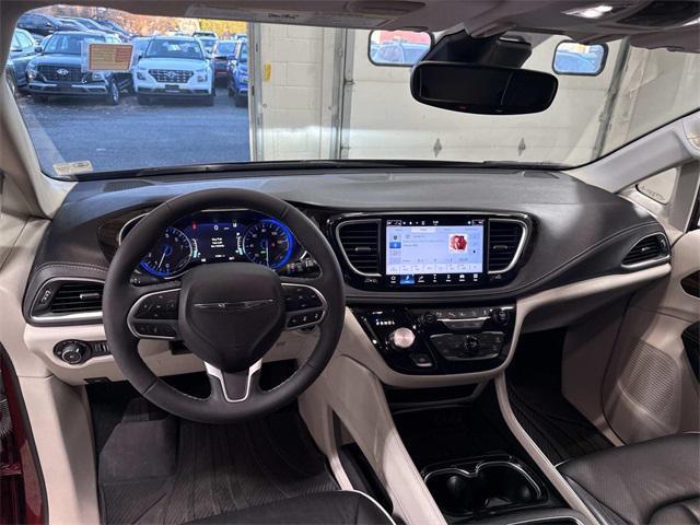 used 2023 Chrysler Pacifica car, priced at $39,994