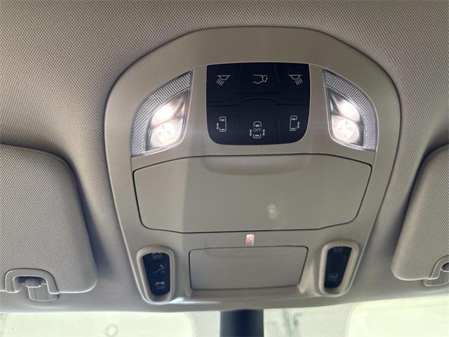 used 2023 Chrysler Pacifica car, priced at $39,994