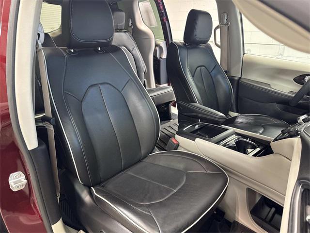 used 2023 Chrysler Pacifica car, priced at $39,994