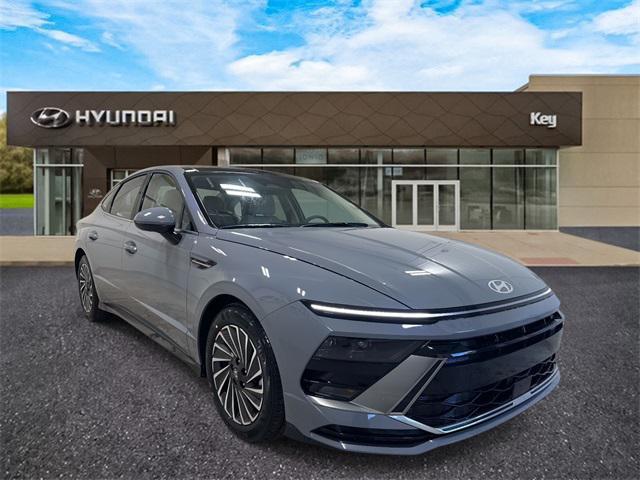 new 2026 Hyundai Sonata Hybrid car, priced at $34,105