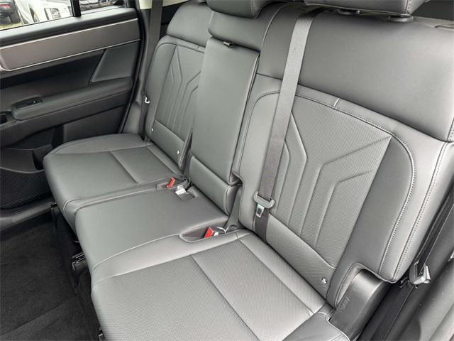 new 2025 Hyundai Santa Fe car, priced at $41,380