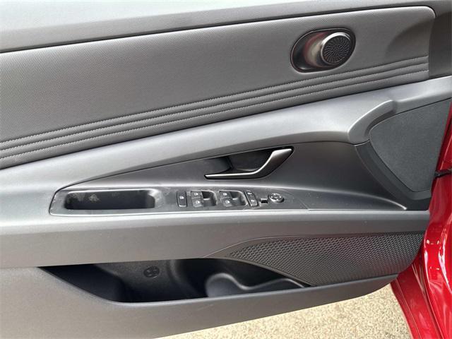 new 2025 Hyundai Elantra car, priced at $25,635
