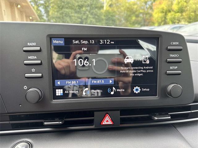 new 2025 Hyundai Elantra car, priced at $25,635