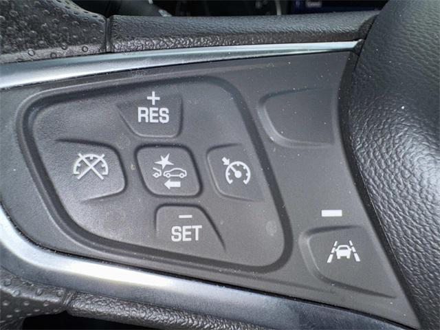 used 2022 Chevrolet Equinox car, priced at $20,987