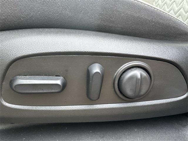 used 2022 Chevrolet Equinox car, priced at $20,987