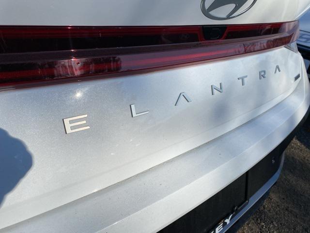 new 2024 Hyundai Elantra car, priced at $31,610