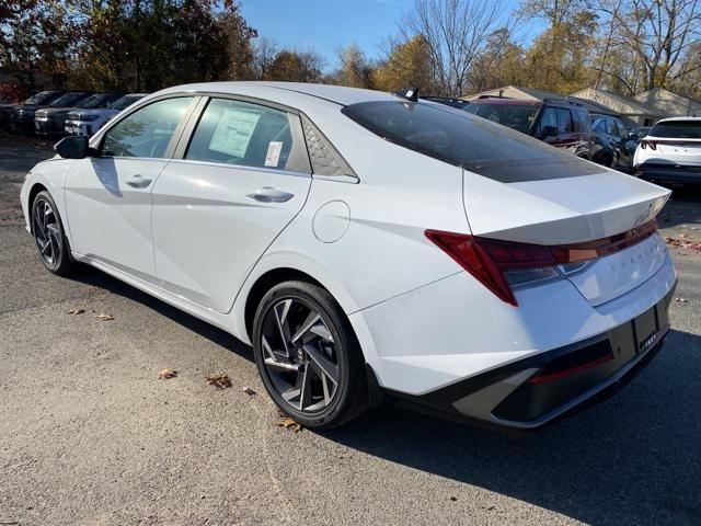 new 2024 Hyundai Elantra car, priced at $31,610