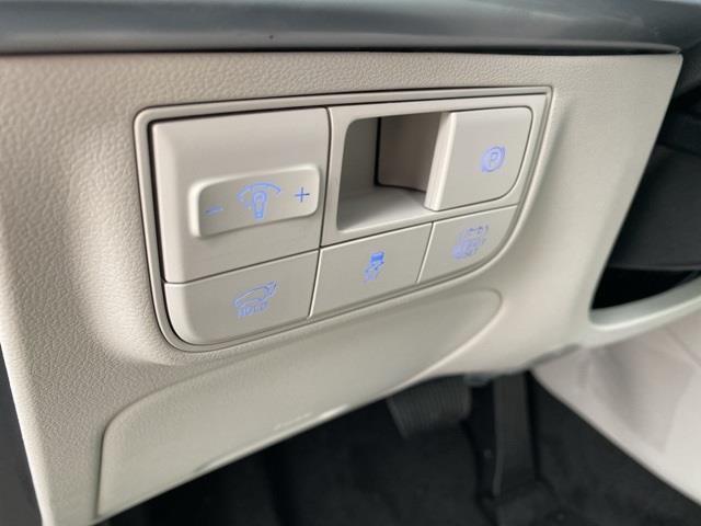new 2025 Hyundai TUCSON Hybrid car, priced at $38,245