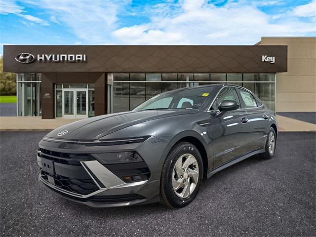 new 2025 Hyundai Sonata car, priced at $28,715