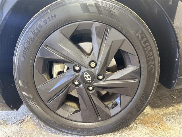 used 2023 Hyundai Elantra car, priced at $18,994