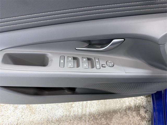 new 2025 Hyundai Elantra car, priced at $28,650