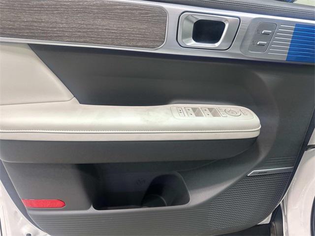new 2025 Hyundai SANTA FE HEV car, priced at $52,430