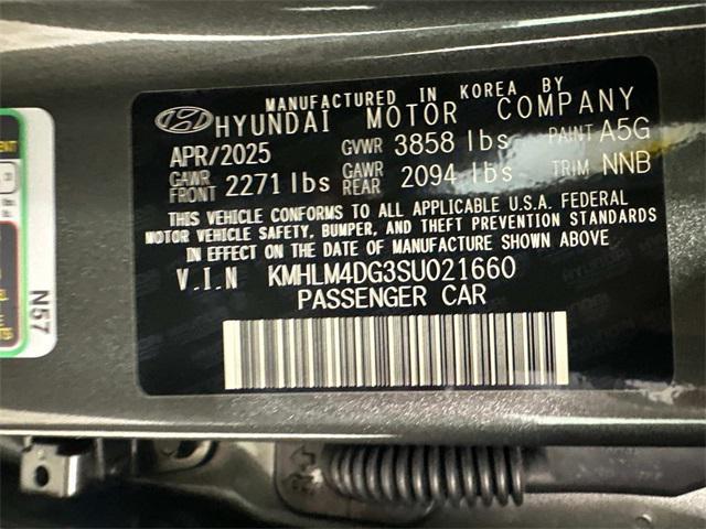 new 2025 Hyundai Elantra car, priced at $25,010