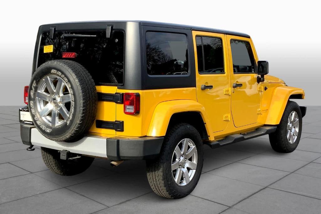 used 2015 Jeep Wrangler Unlimited car, priced at $19,977