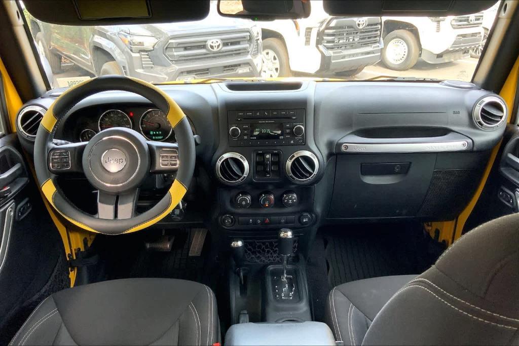 used 2015 Jeep Wrangler Unlimited car, priced at $19,977