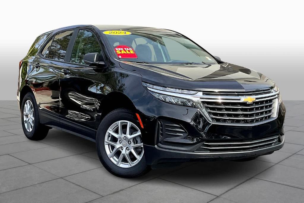 used 2024 Chevrolet Equinox car, priced at $23,492