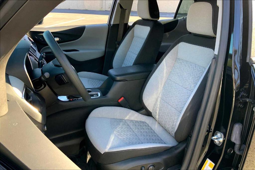 used 2024 Chevrolet Equinox car, priced at $23,492