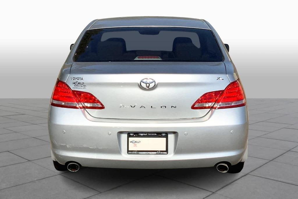 used 2007 Toyota Avalon car, priced at $7,200