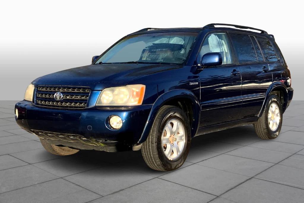 used 2002 Toyota Highlander car, priced at $6,867