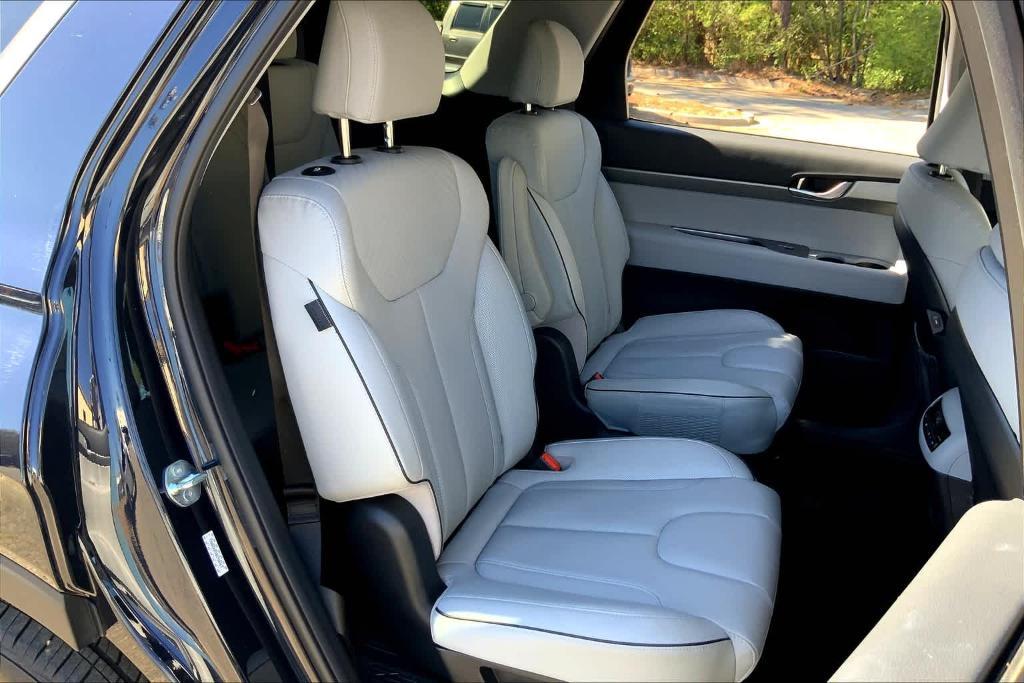 used 2024 Hyundai Palisade car, priced at $38,747