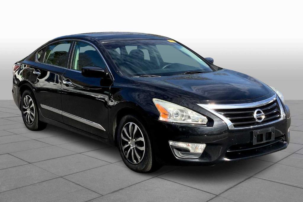 used 2014 Nissan Altima car, priced at $9,991