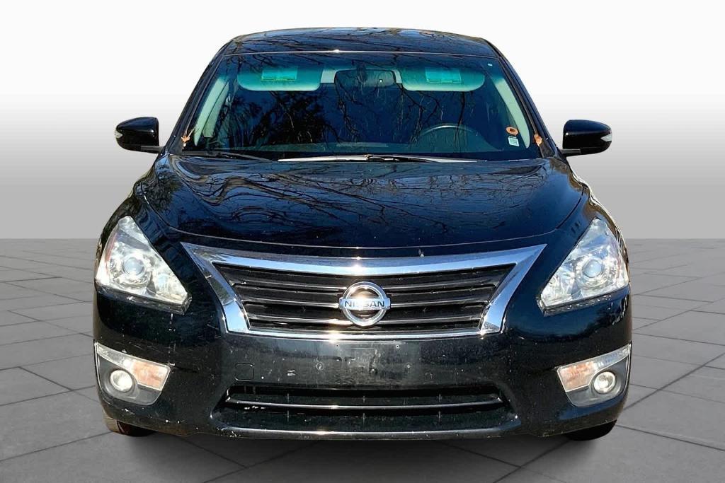 used 2013 Nissan Altima car, priced at $7,999