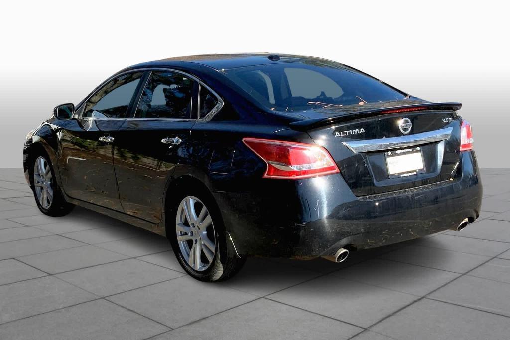 used 2013 Nissan Altima car, priced at $7,999