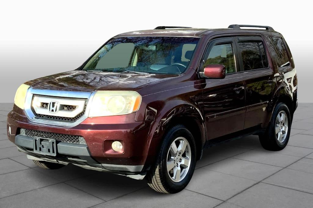 used 2011 Honda Pilot car, priced at $8,992