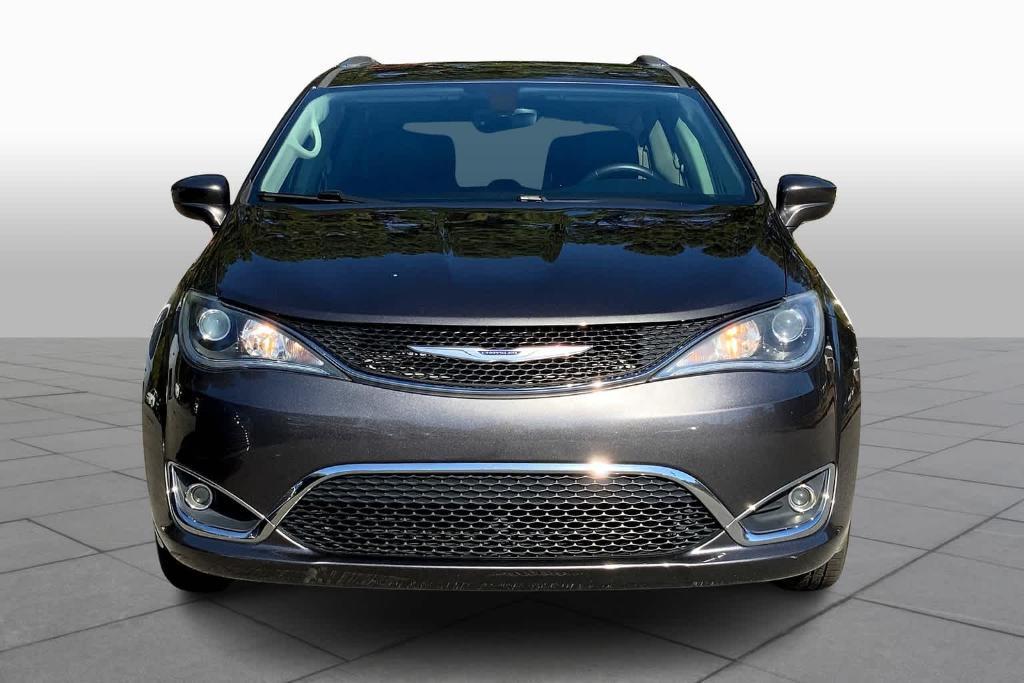 used 2019 Chrysler Pacifica car, priced at $23,236