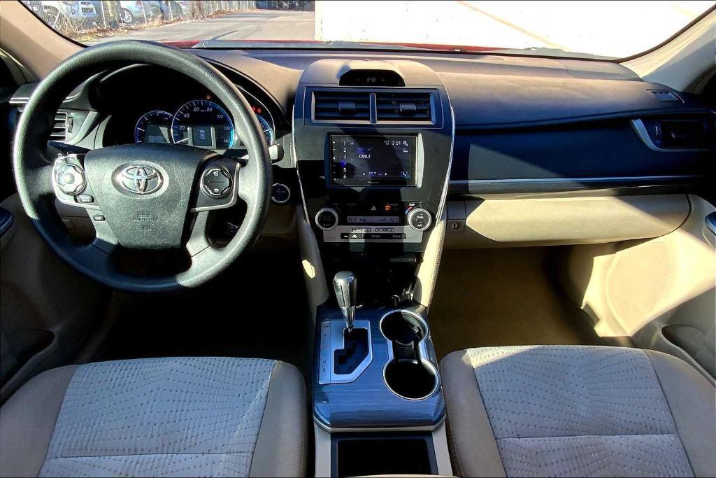 used 2014 Toyota Camry Hybrid car, priced at $9,841