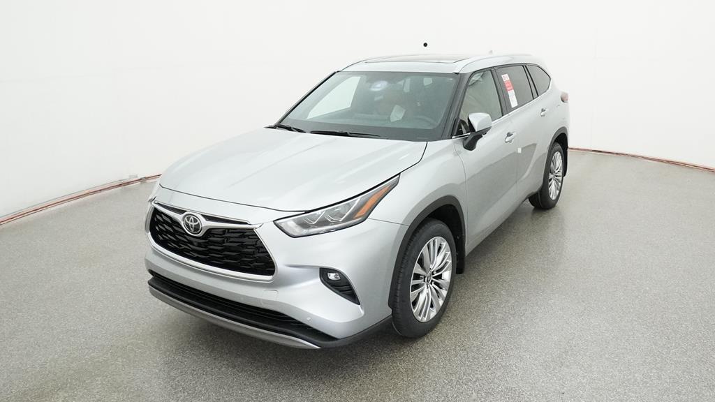 new 2025 Toyota Highlander car, priced at $55,001