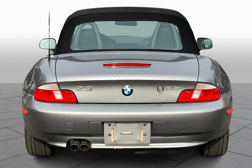 used 2001 BMW Z3 car, priced at $14,700