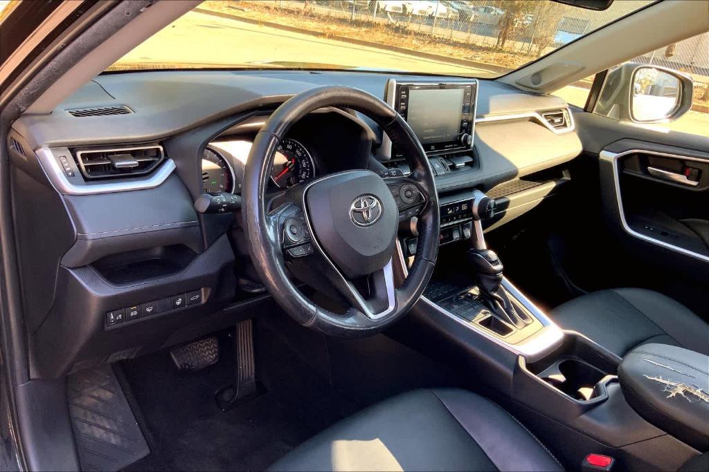 used 2020 Toyota RAV4 car, priced at $26,185