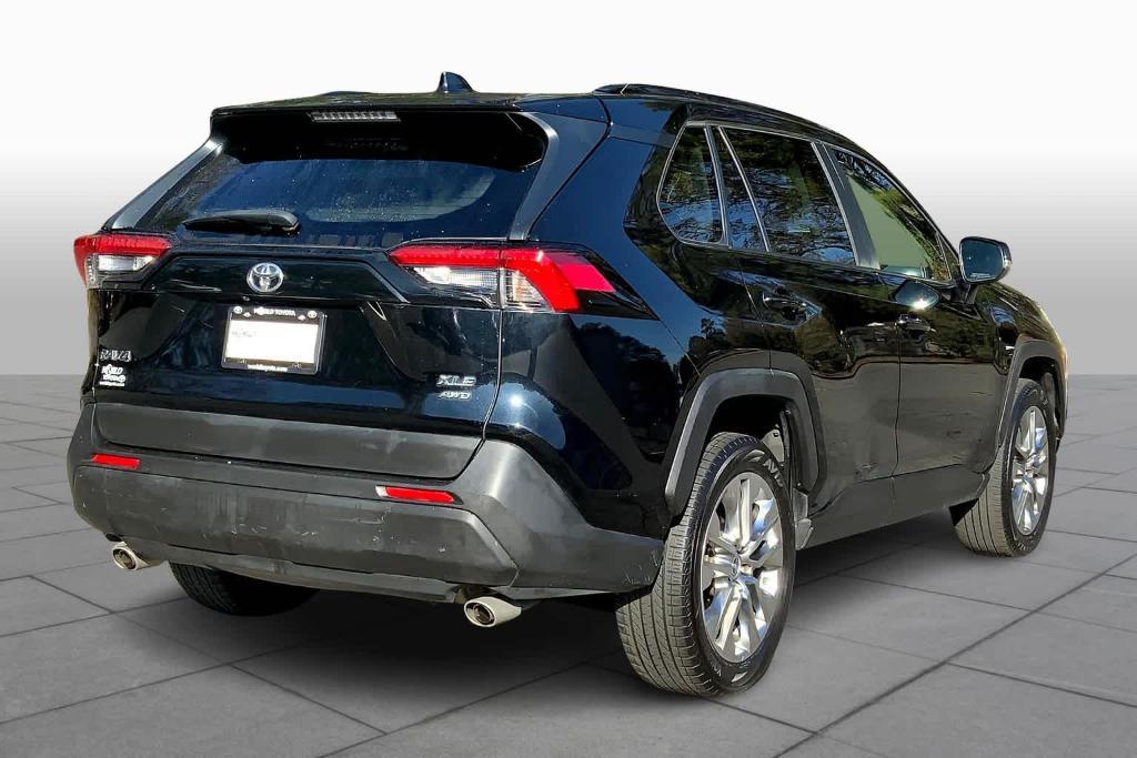 used 2020 Toyota RAV4 car, priced at $26,185